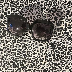 Stylish Black Sunglasses